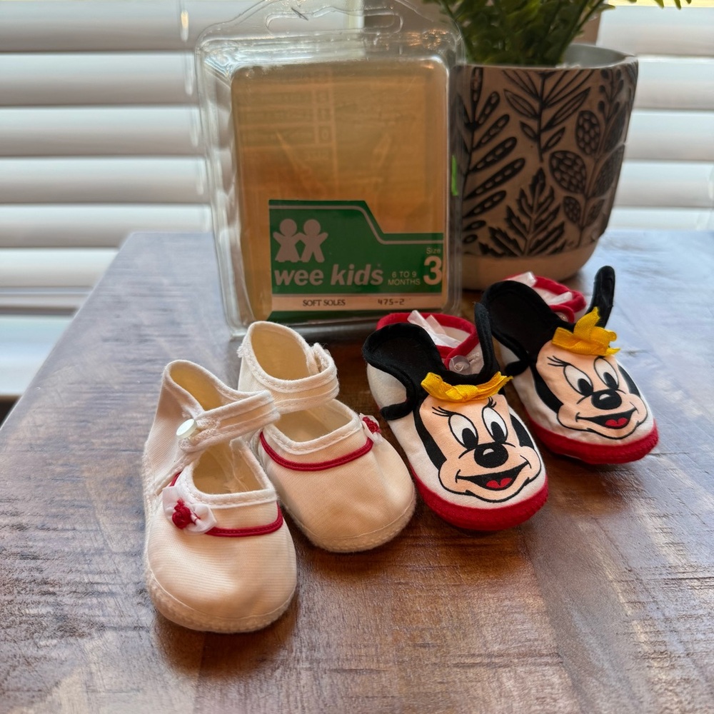 Vintage Baby Soft Sole Shoes Set, Minnie Mouse